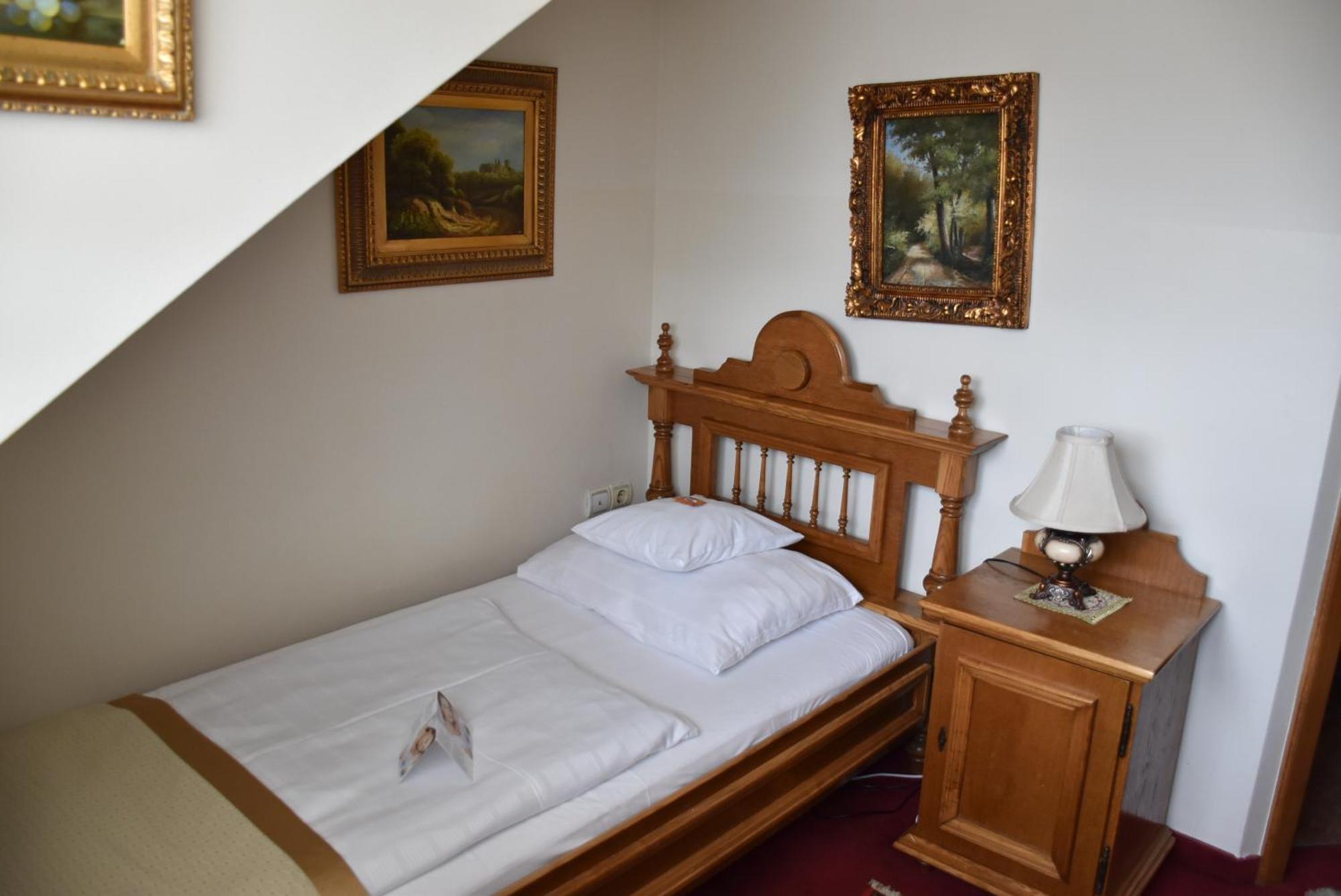 Hotel Grande Celje Quarto foto